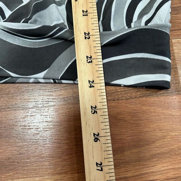 Lily White V-Neck Back, Grey, Women’s White Blouse | Size Medium - Picture 9 of 11